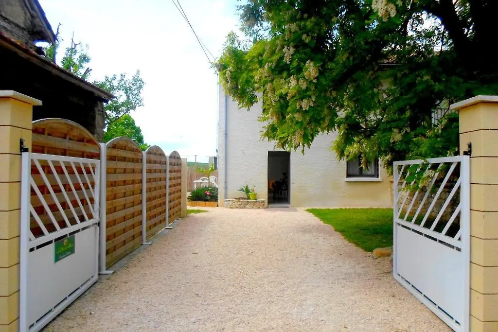 Chambres D'Hotes Le Clos Du Murier Savignac  Savignac (Aveyron)